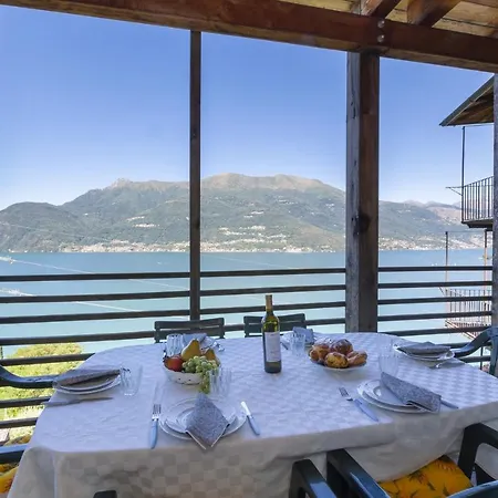 Paradiso Del Lago Cristina