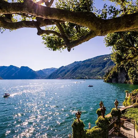 Paradiso Del Lago Cristina